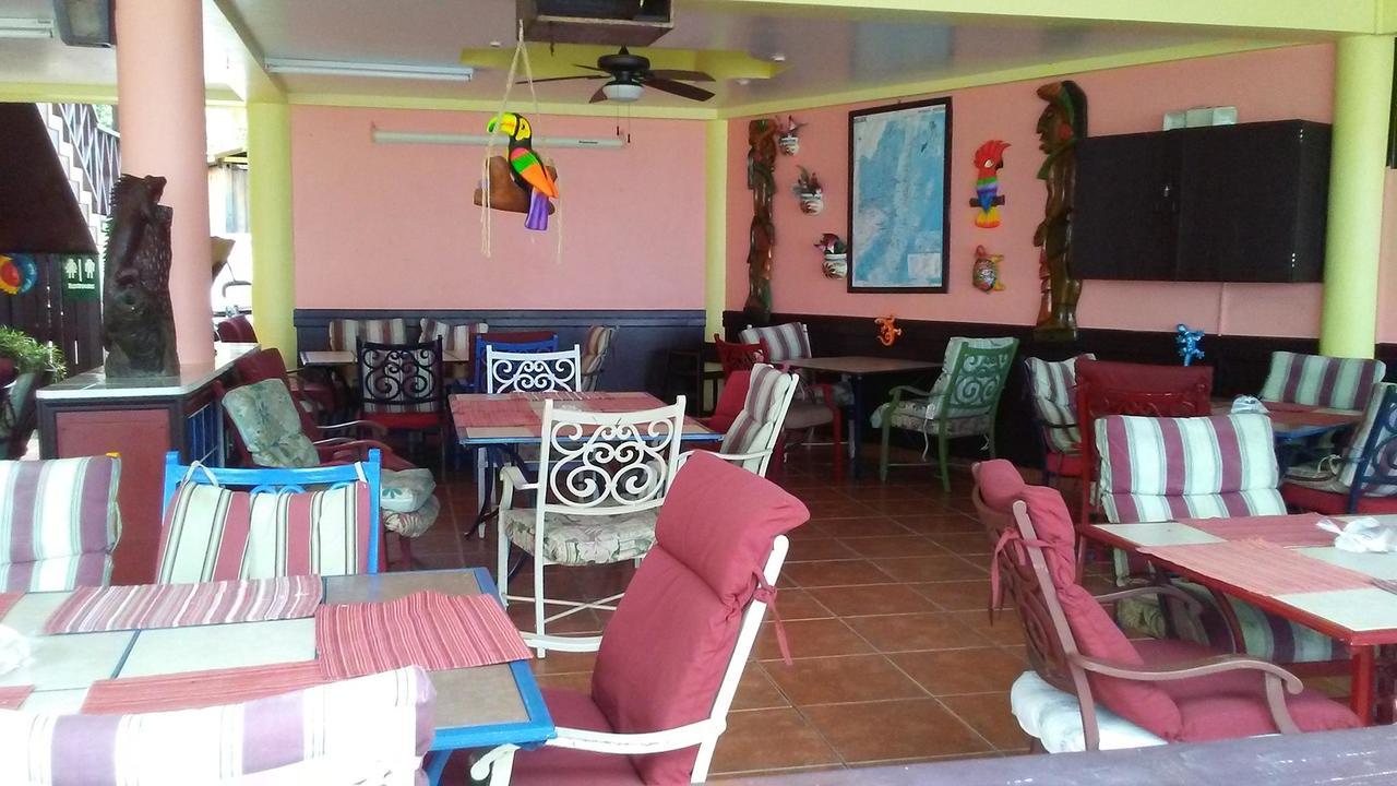 Alan'S Paradise Hotel Placencia Exterior foto